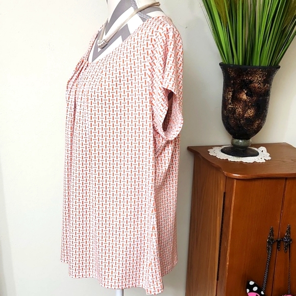 Worthington Short Sleeves Top Blouse - Picture 3 of 9